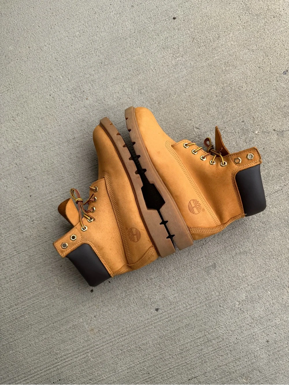 Timberland 6 Inch Premium Waterproof Boots Mens Size 7 Wheat Nubuck 18094 EUC